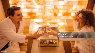 揭秘毛主席的养生之道：湘潭老街里的按摩秘诀